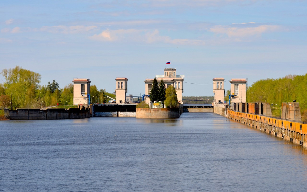 Городецкий гидроузел (шлюзы №№ 13/14 и 15/16)