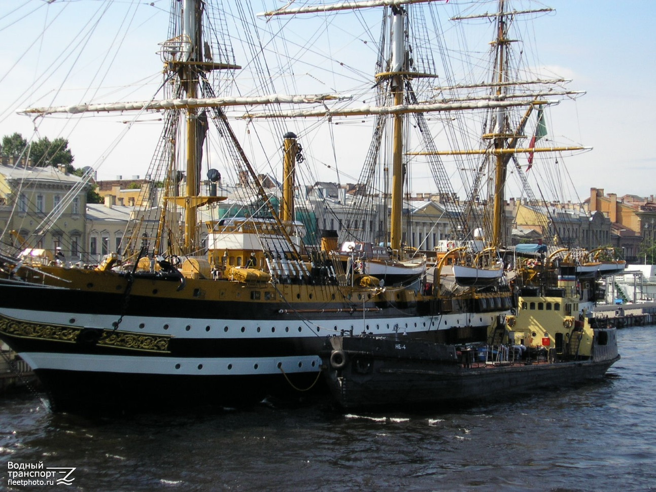 Amerigo Vespucci, НБ-4