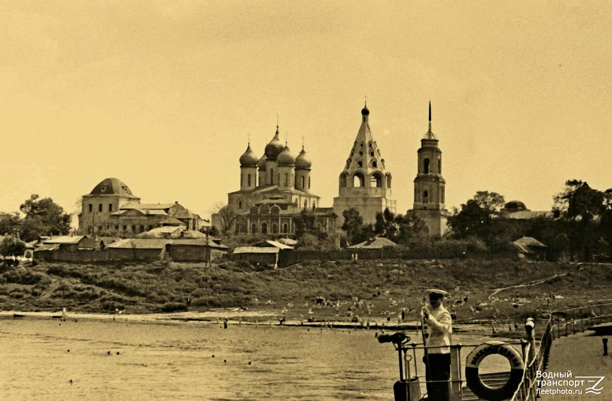 Коломна, View from wheelhouses and bridge wings