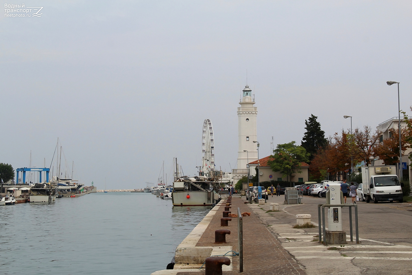 Zefiro. Lighthouses, Italy