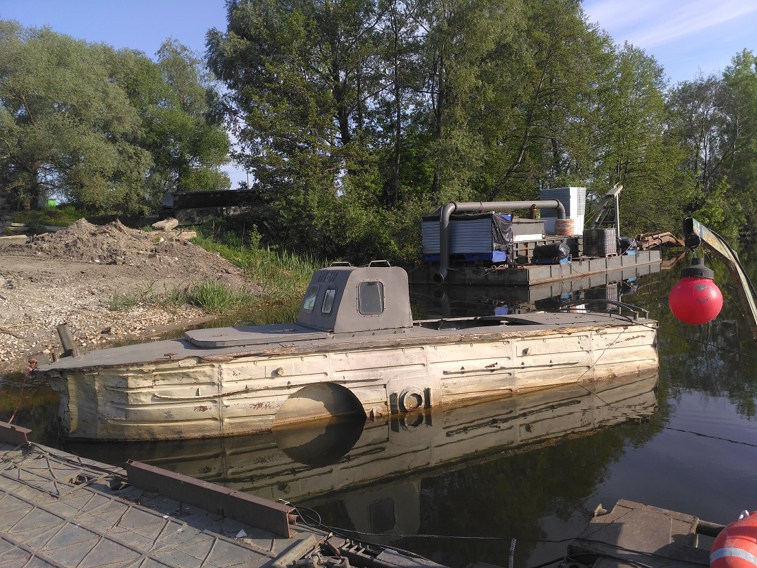 Неопознанное судно - тип БМК-130, БМК-130М, БМК-130МЛ. Unidentified ships