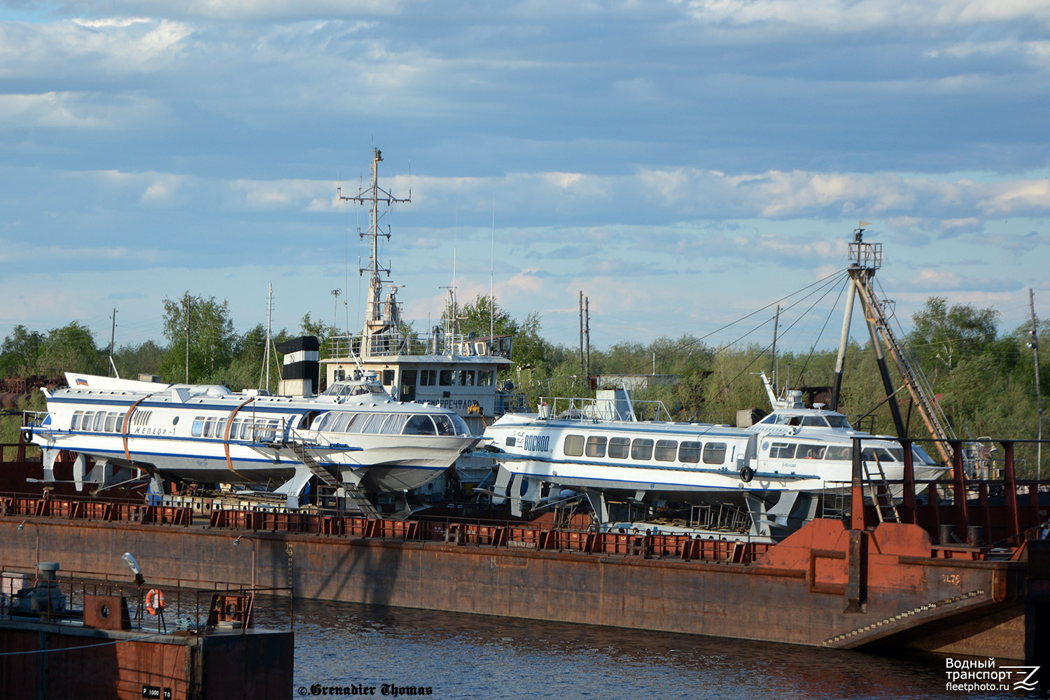 Метеор-1, Восход-1