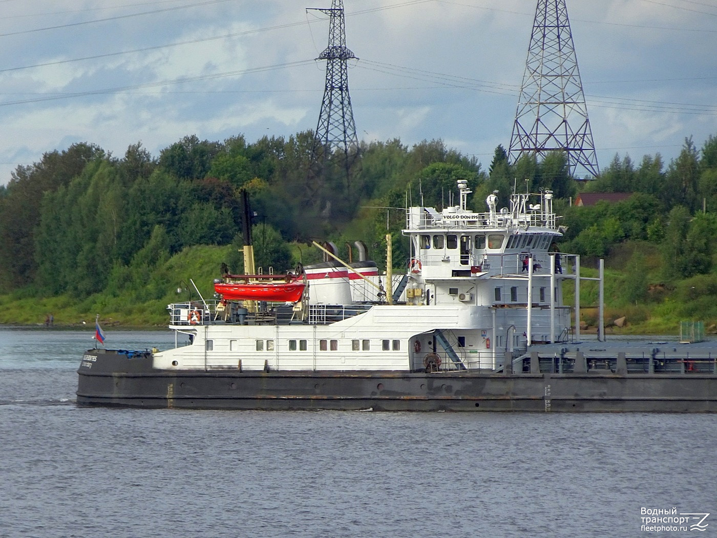 Волго-Дон 195. Vessel superstructures