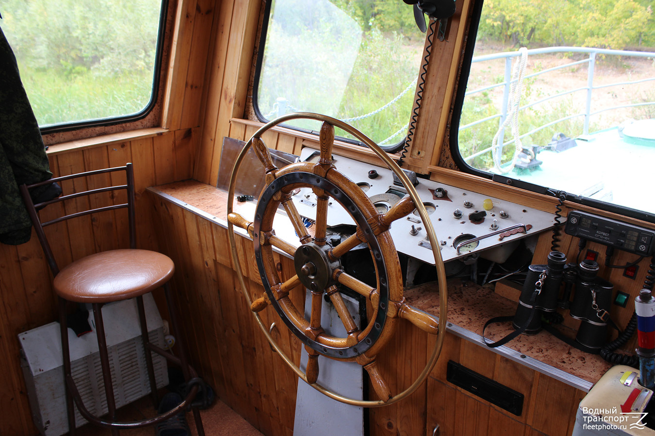 РК-2067. Wheelhouses, Control panels