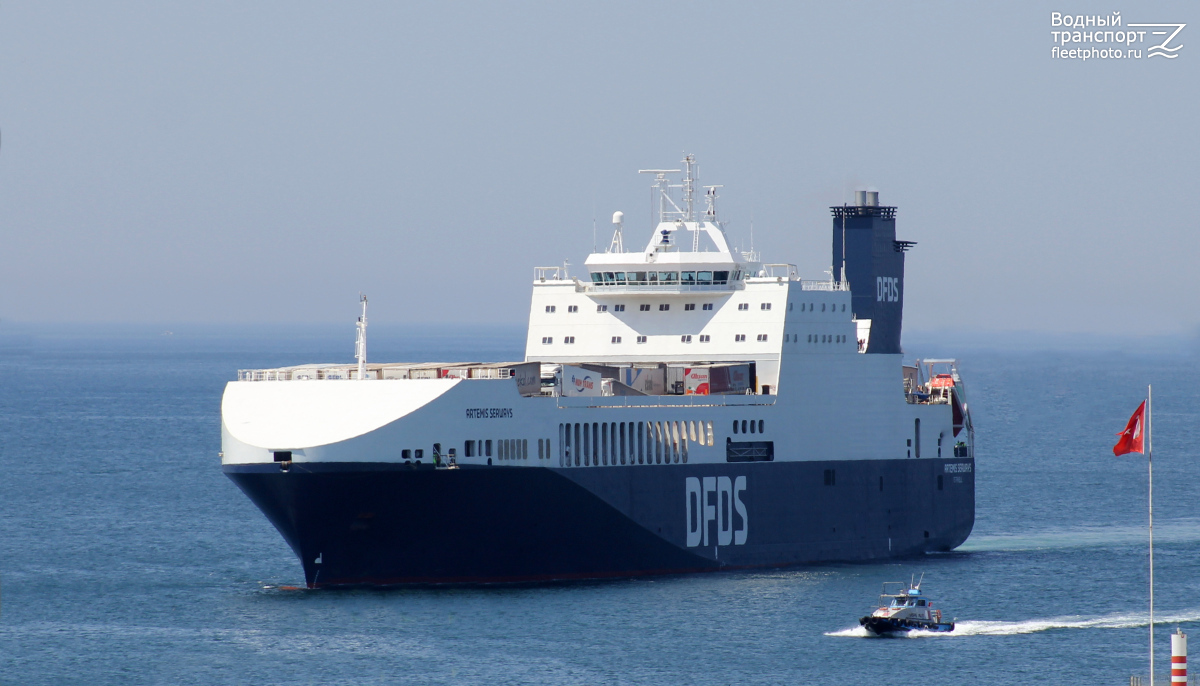 Artemis Seaways, Gisas  Pilot I