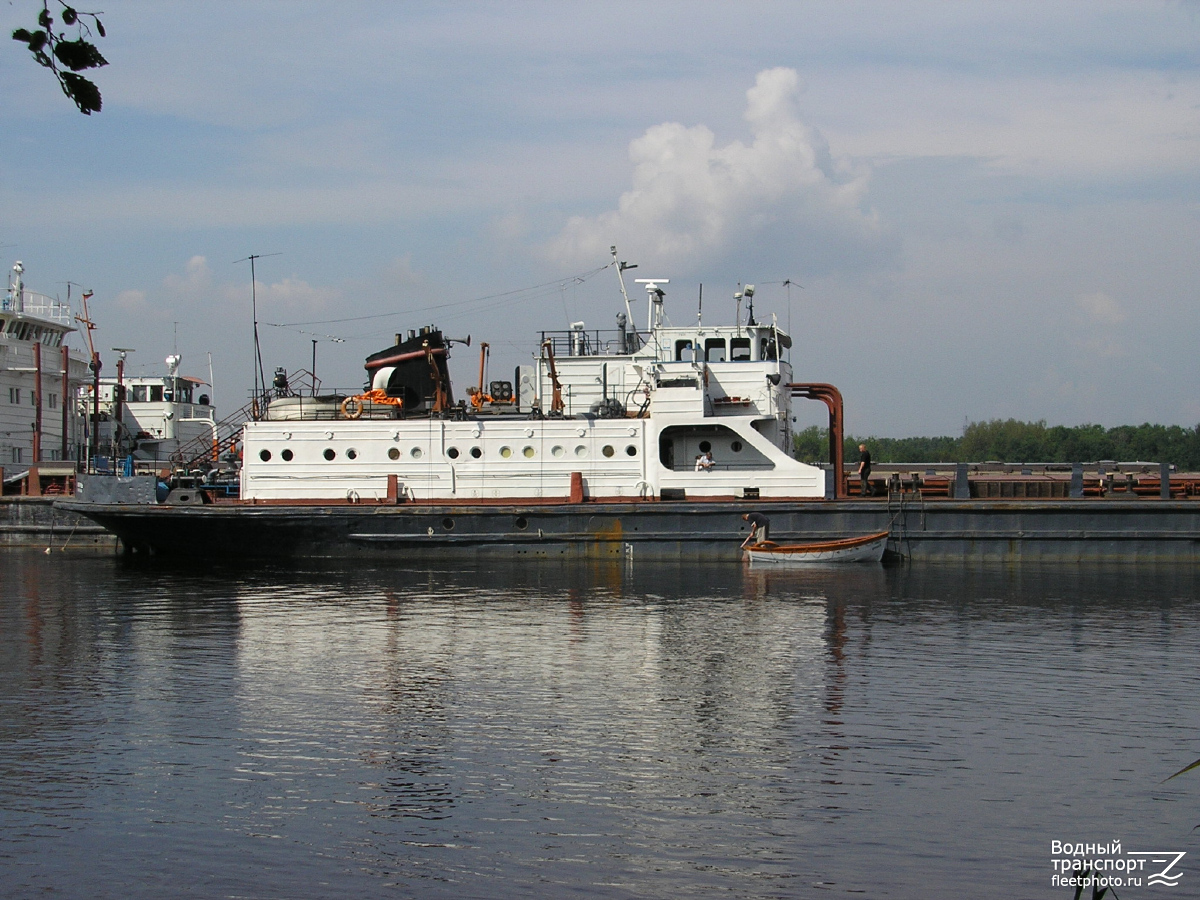 Бийск. Vessel superstructures