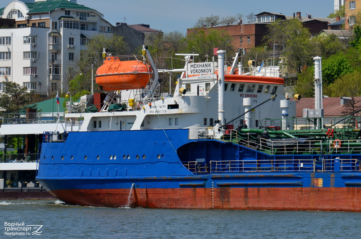 Механик Воронков. Vessel superstructures