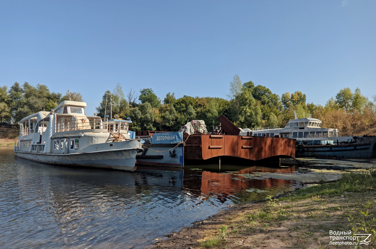 Неопознанное судно - тип Москвич, Ока-33. Камский бассейн