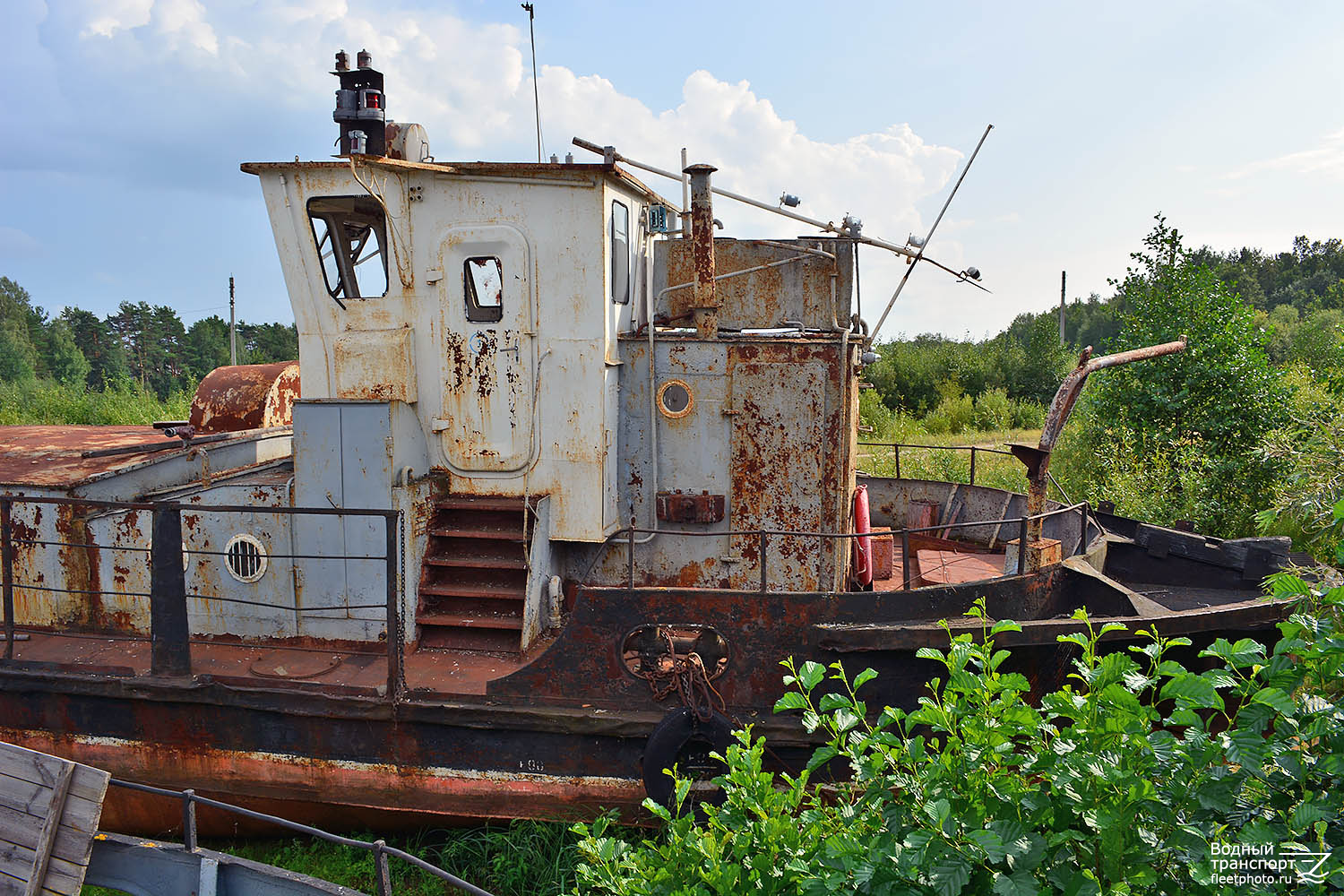 БС-9. Надстройки