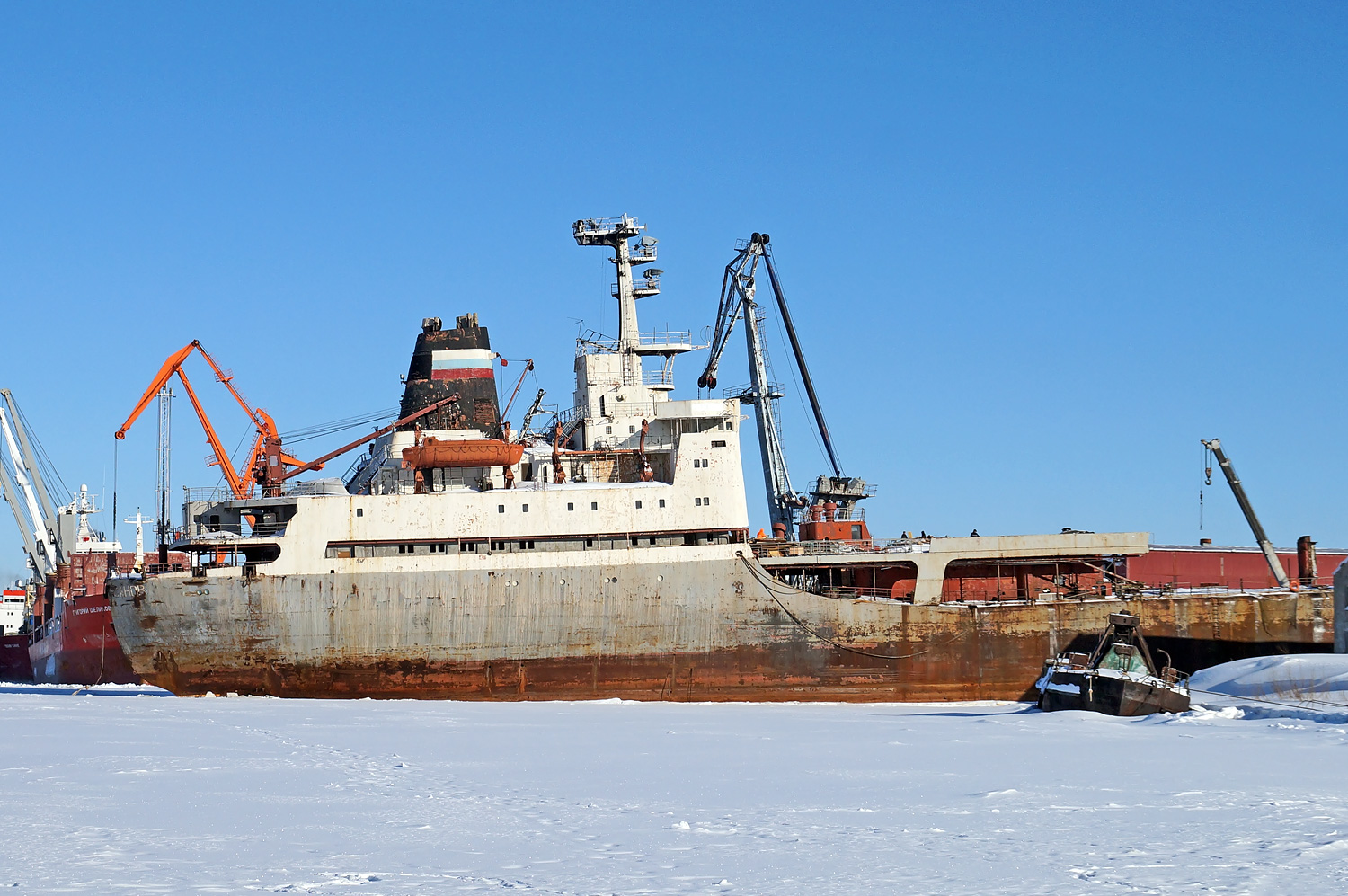 Генрих Гасанов