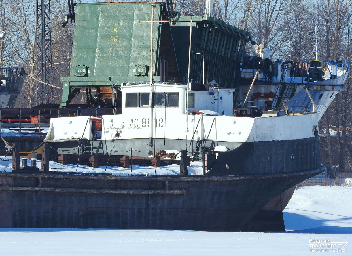 ЛС-8832. Надстройки