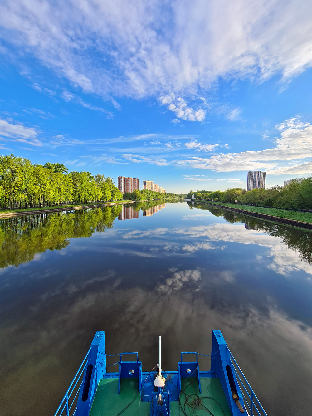 View from wheelhouses and bridge wings