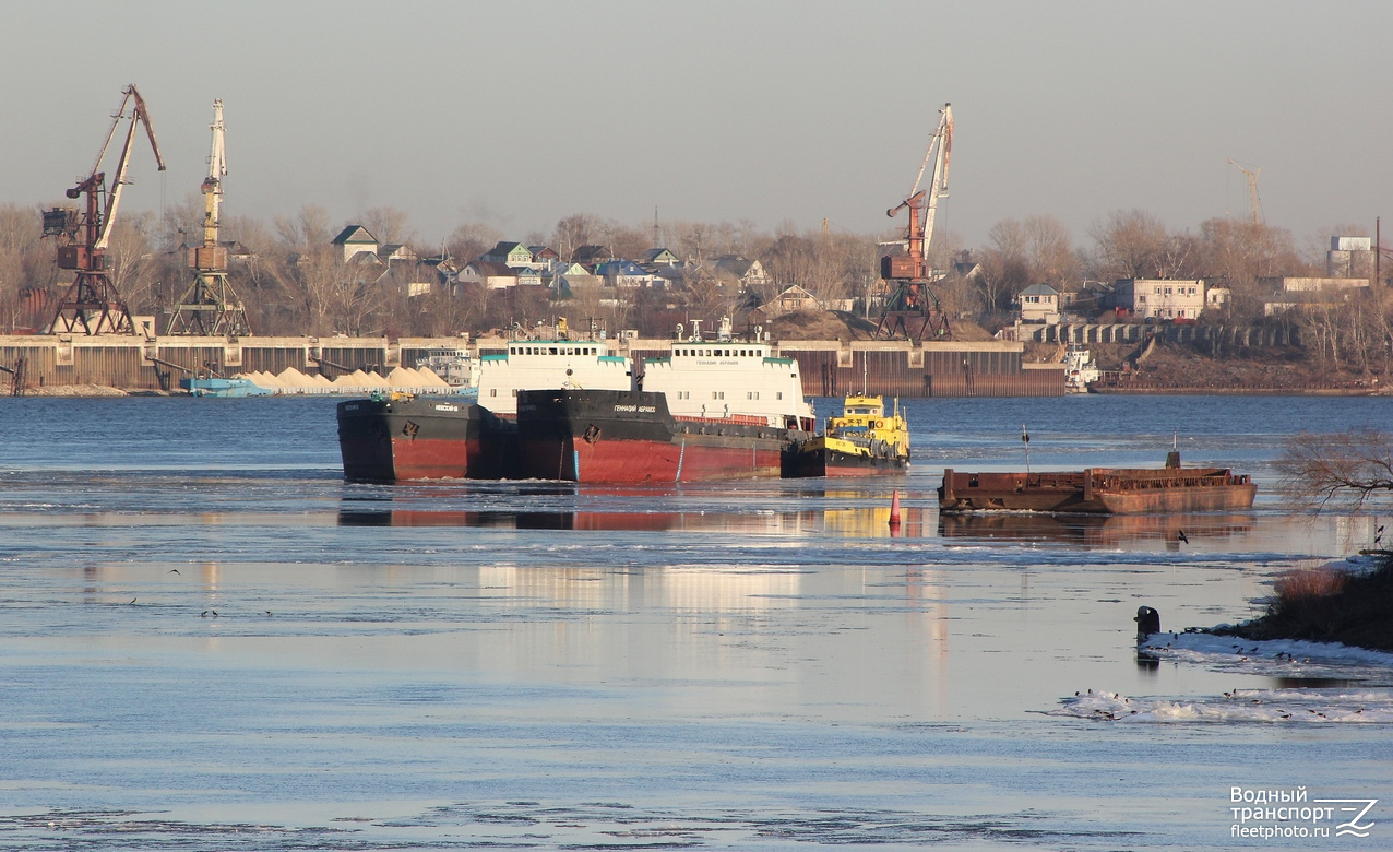 Невский-18, Геннадий Абрамов, ОС-39. Unidentified ships