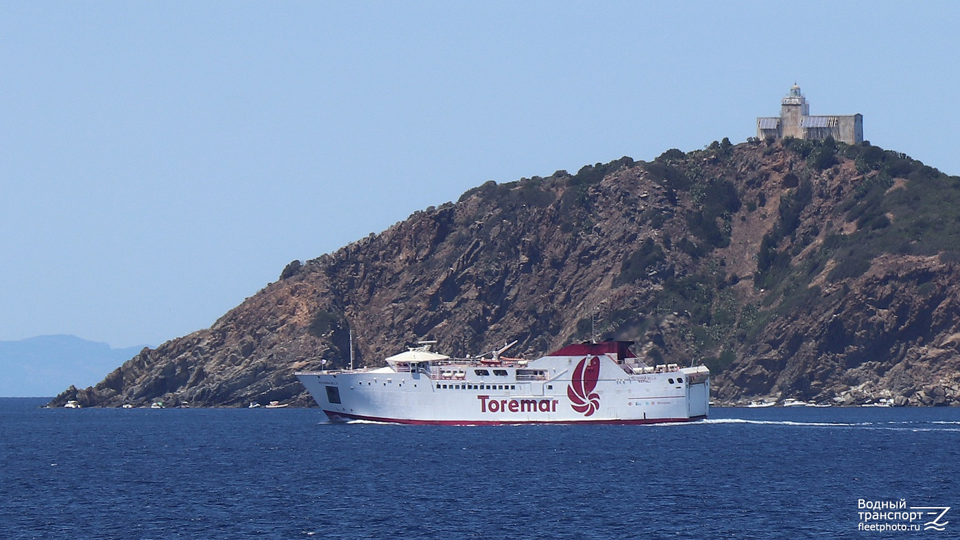 Rio Marina Bella. Lighthouses