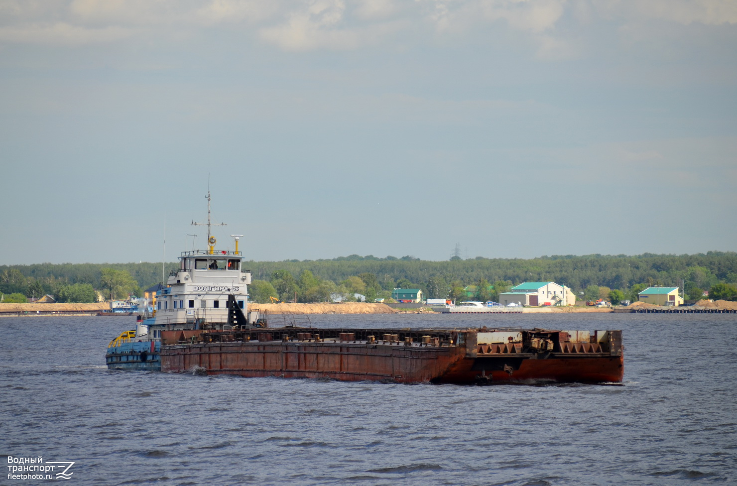 Волгарь-5, Баржа-2555