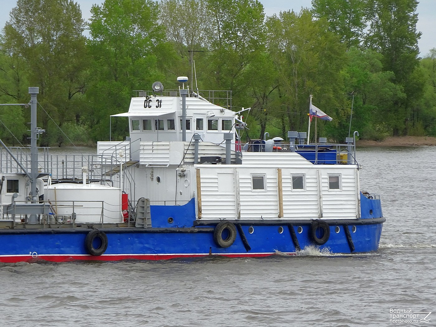 ОС-31. Vessel superstructures