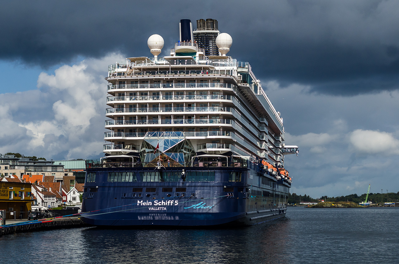 Mein Schiff 5