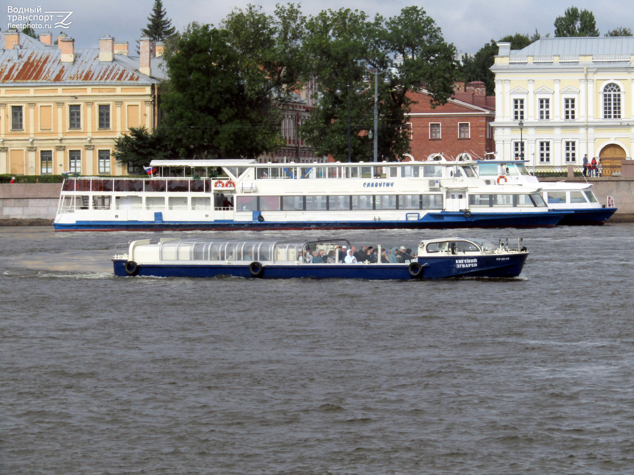 Евгений Зубарев, Славутич