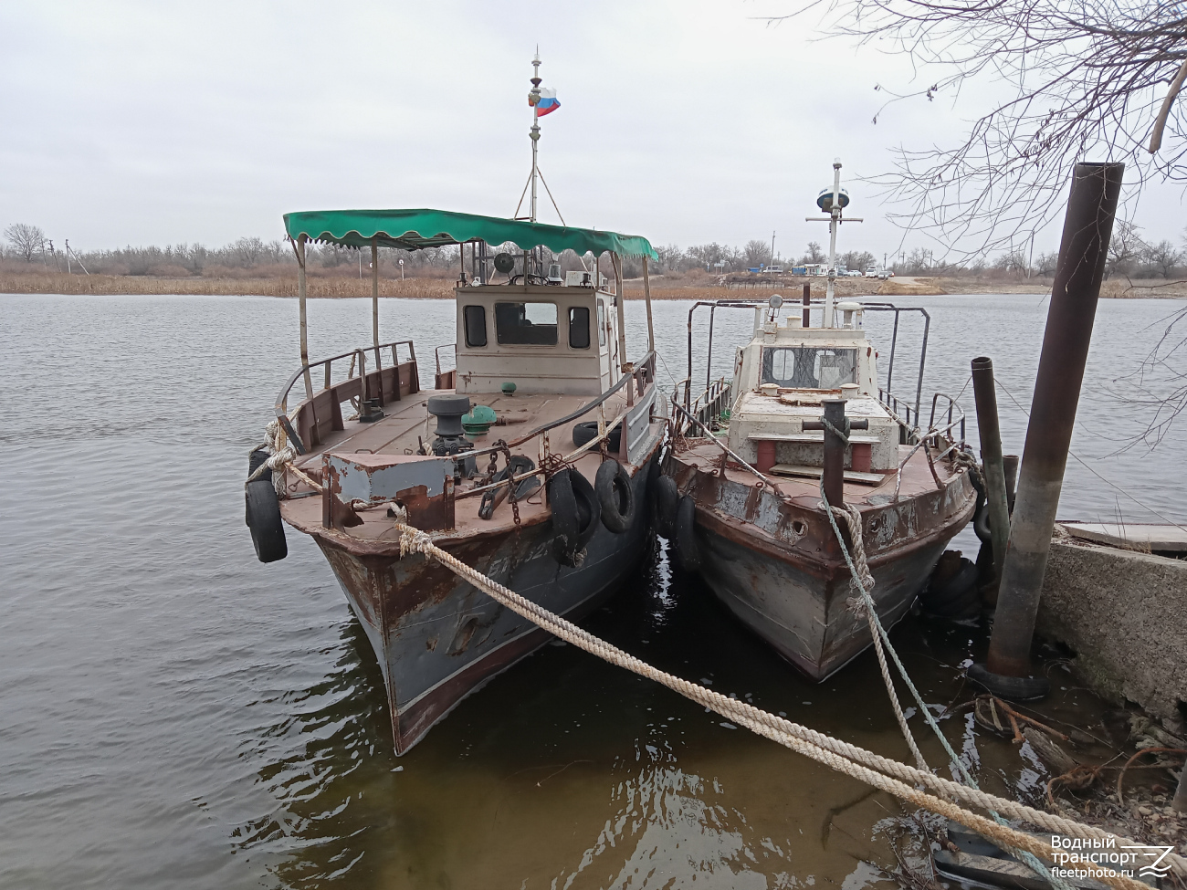 БТ-327, Неопознанное судно - проект СМБ-40. Russia - Volga Basin