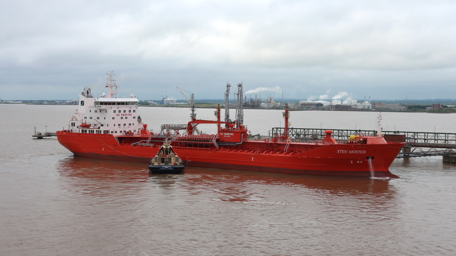 Sten Moster, Svitzer Valiant