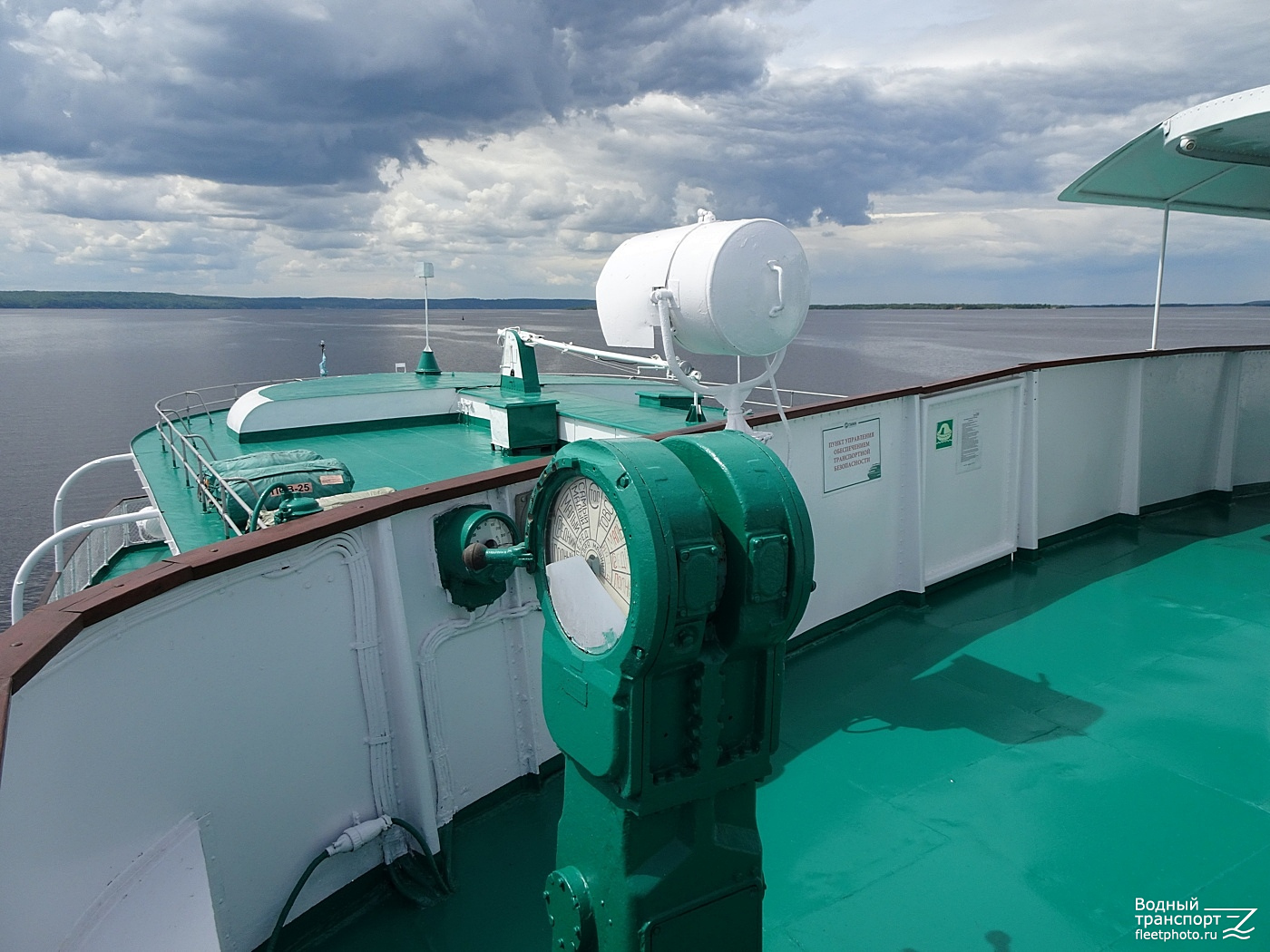 Алдан. View from wheelhouses and bridge wings