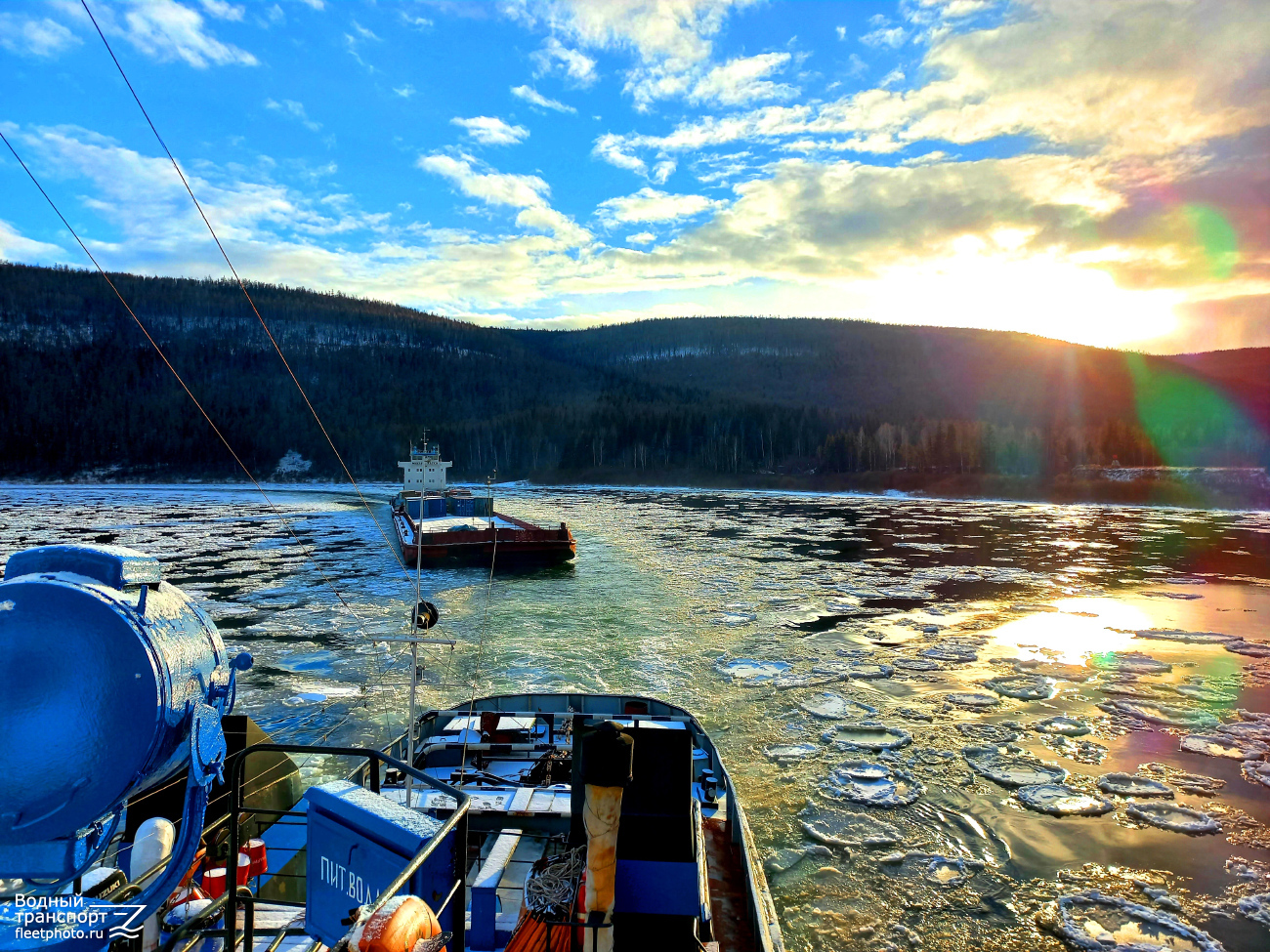 Михаил Латко, Нелькан. View from wheelhouses and bridge wings