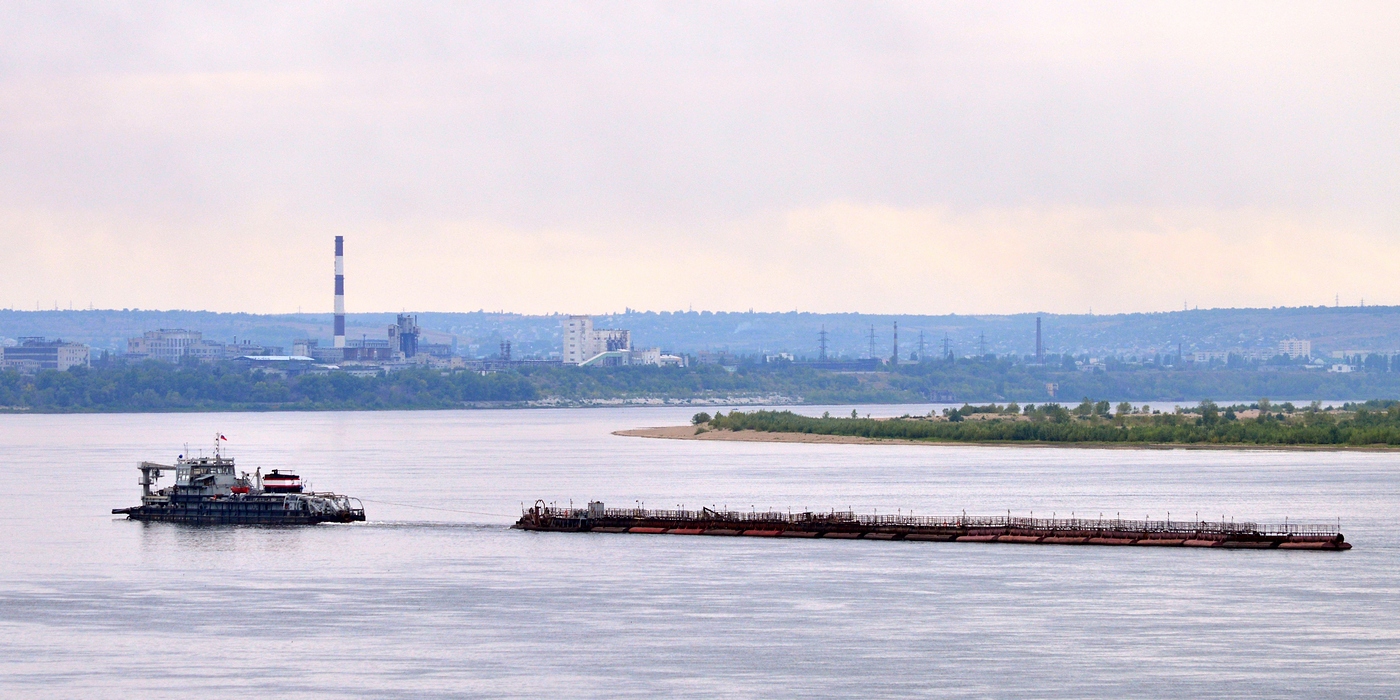 Инженер Попов. Volga River