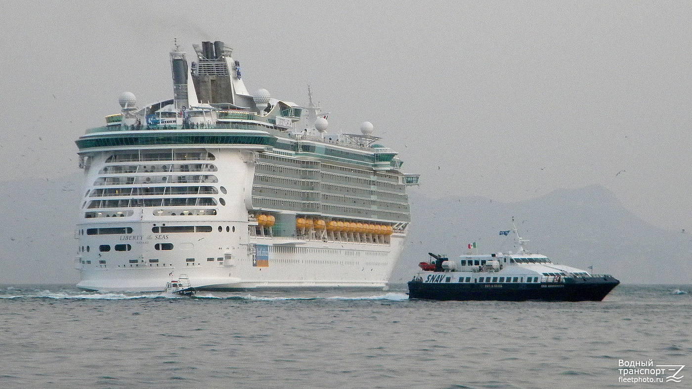 Liberty of the Seas, Piloti 5, SNAV Andromeda