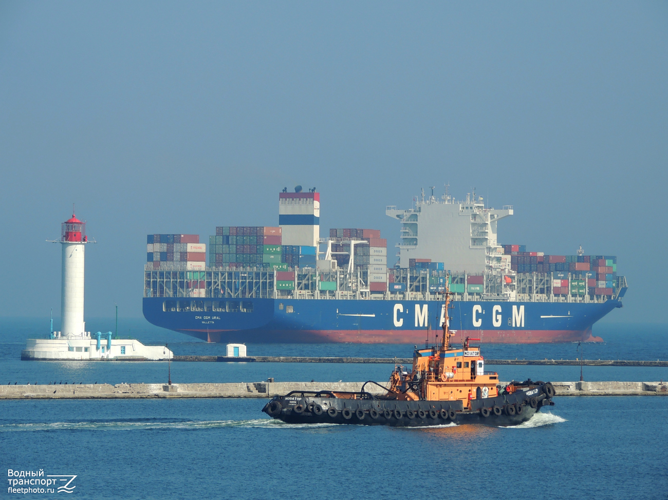 CMA CGM Ural, Новатор. Маяки