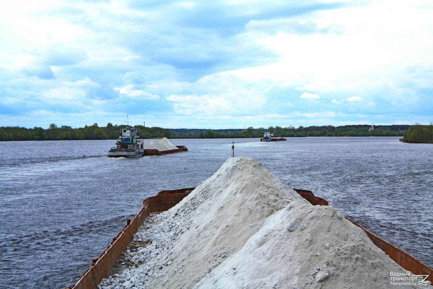 7107, Коломенский-802, 7207. View from wheelhouses and bridge wings