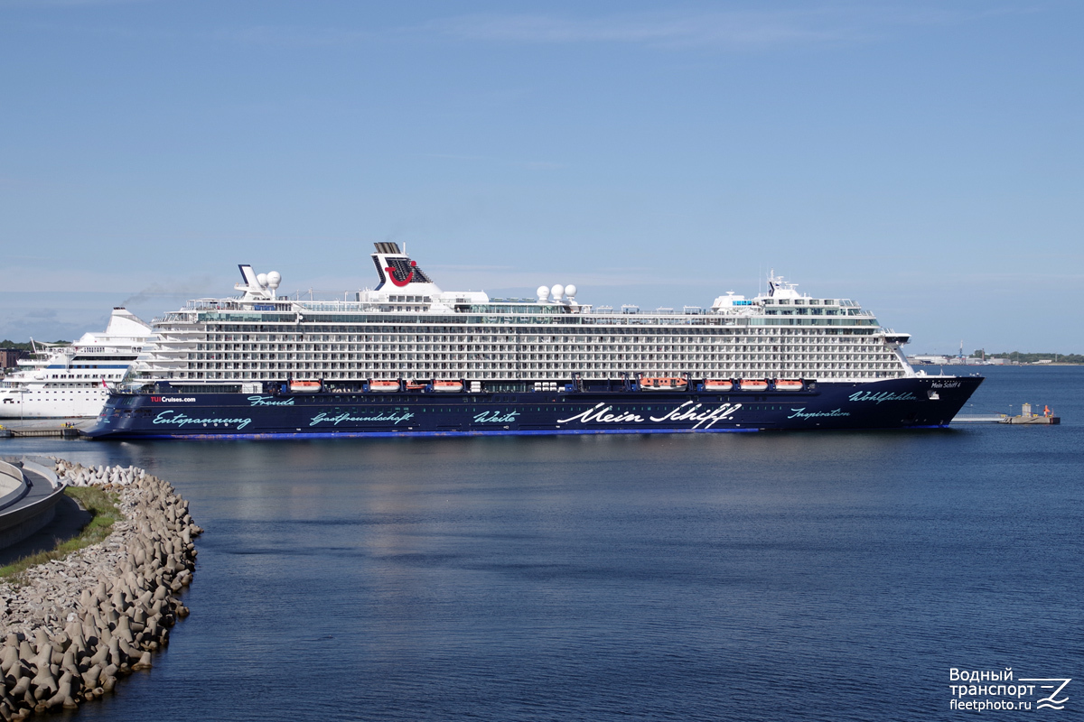 Mein Schiff 4