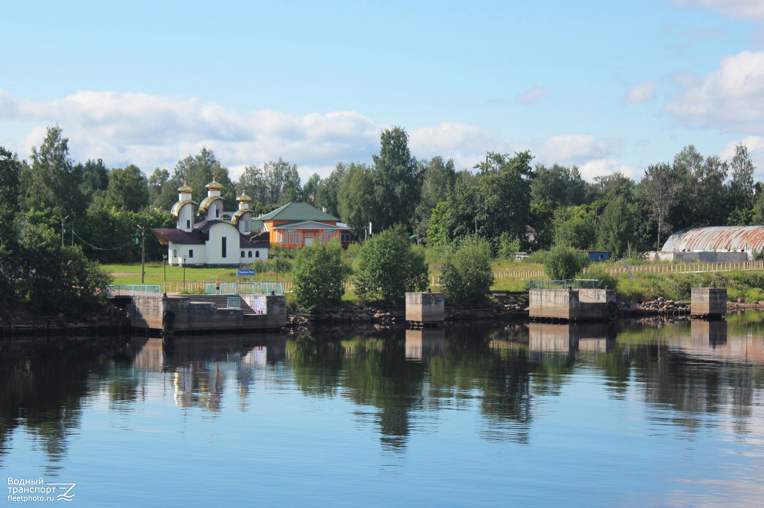 Ленинградская область, Svir River