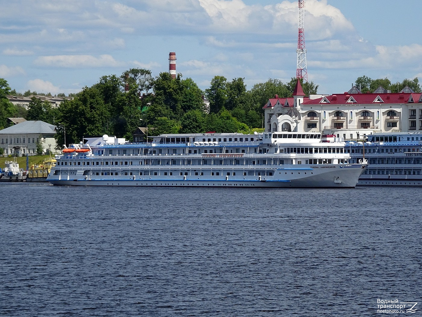 Генерал Лавриненков