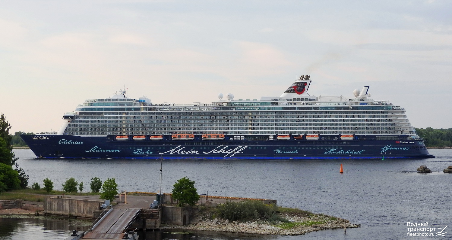 Mein Schiff 4