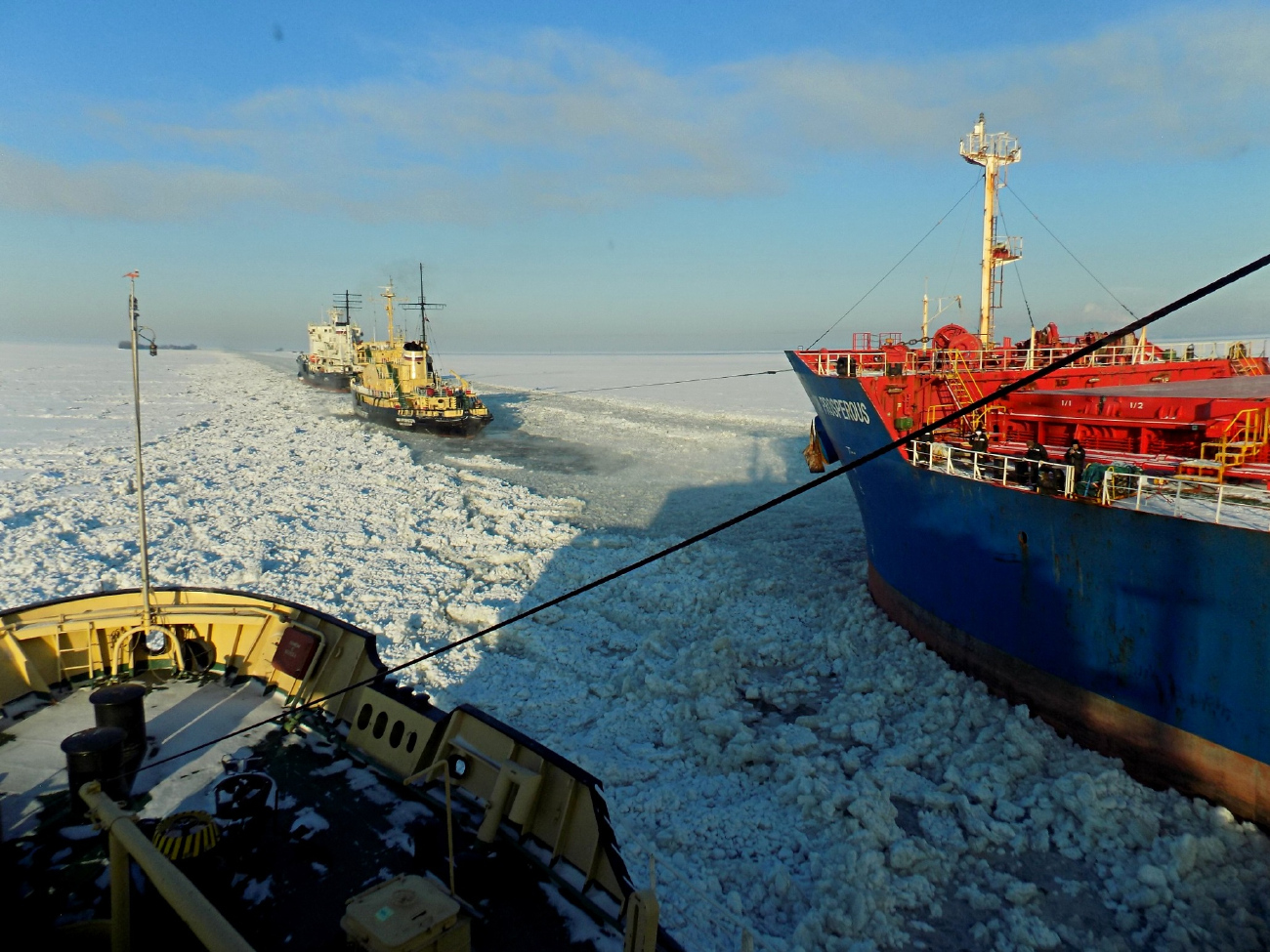 Семён Дежнёв, Мудьюг, Иван Крузенштерн, SW Prosperous. View from wheelhouses and bridge wings