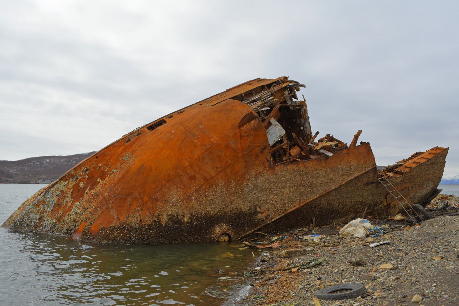 Неизвестное судно-3. Far Eastern Basin