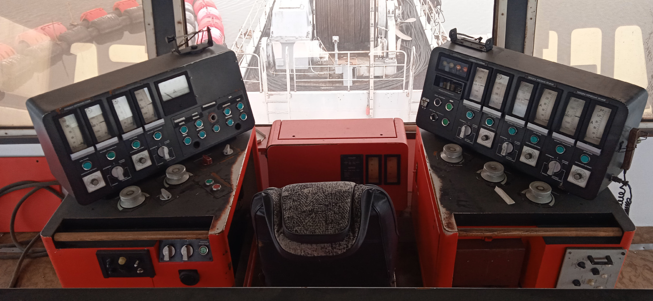 А. Зиненко. Wheelhouses, Control panels