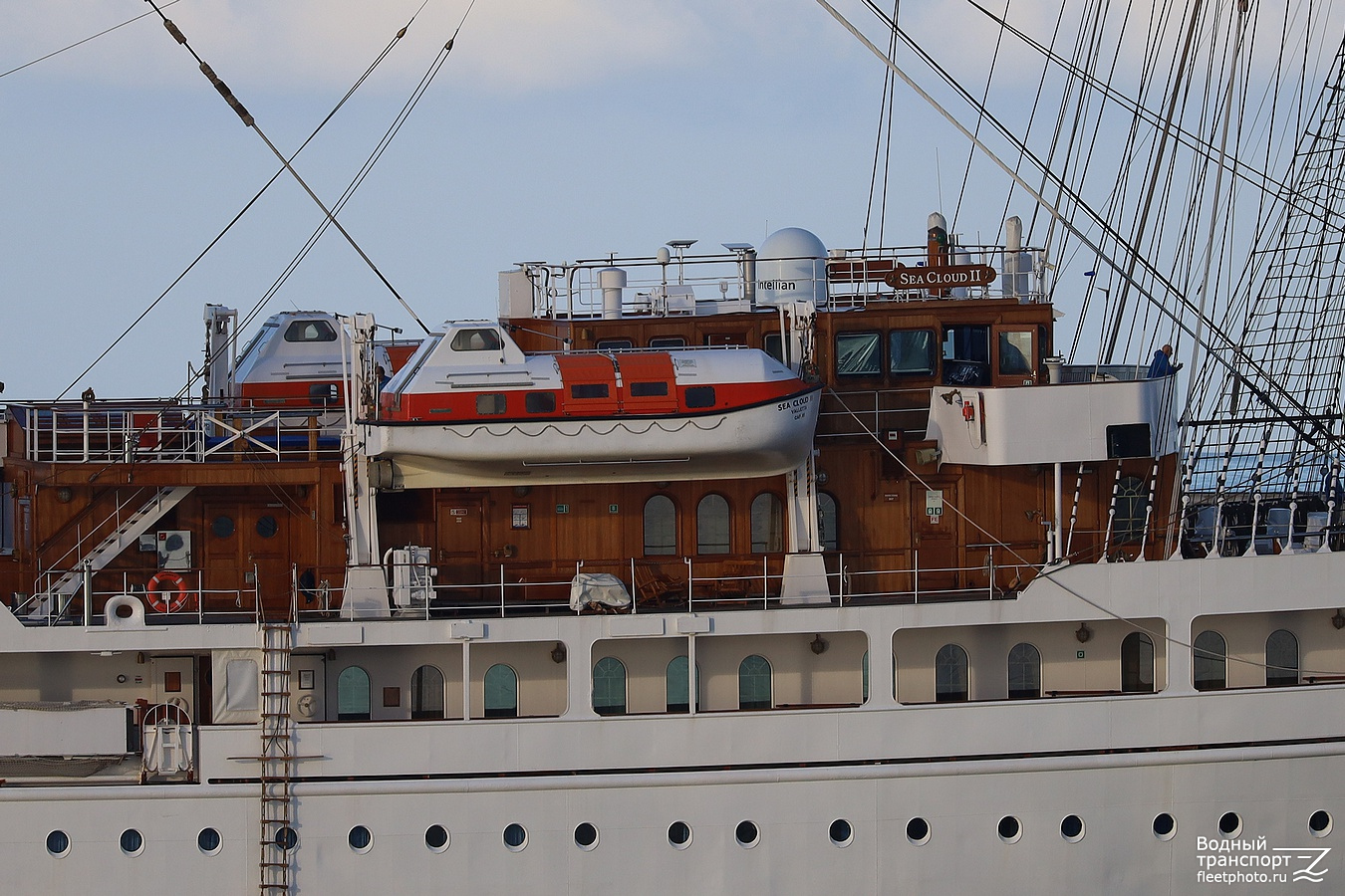 Sea Cloud II. Шлюпки и катера