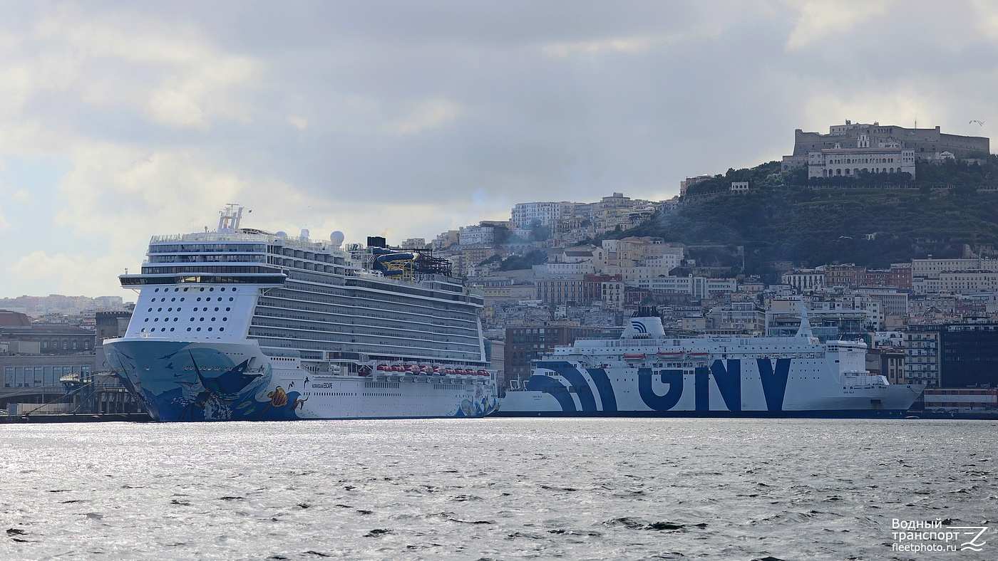 Norwegian Escape, GNV Blu