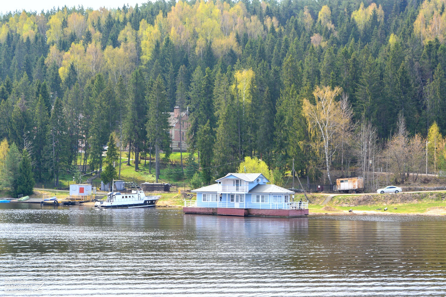 Спектр-1, Дебаркадер 17