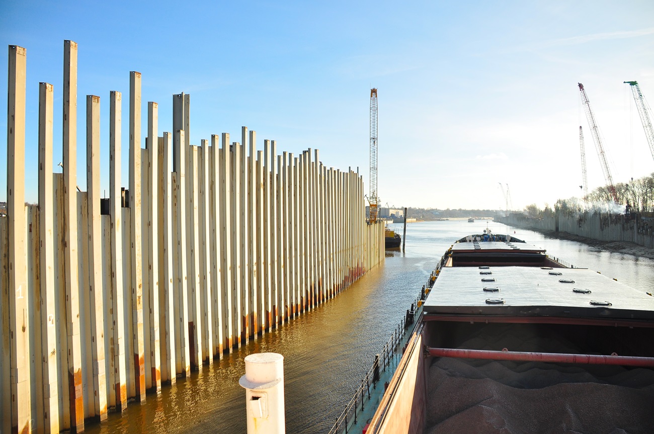 Волго-Дон 5072. View from wheelhouses and bridge wings