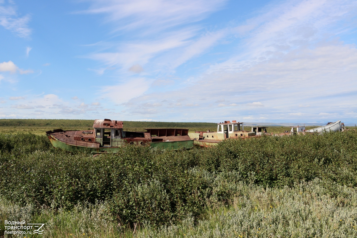 Неопознанное судно - тип МН, проект 102Б. Russia - Lena Basin