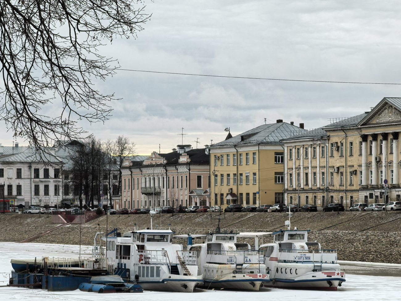 Баргузин, Байкал, Юнармеец Вологды